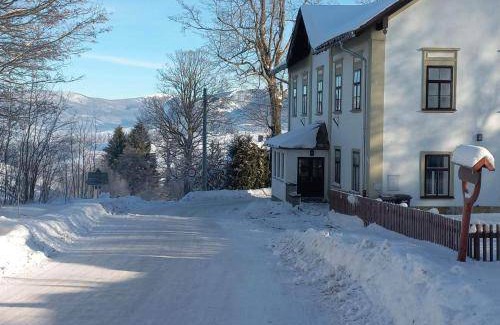 Kraliky Apartment | 80 m² Serviced apartment ∙ 2 bedrooms ∙ 10 guests