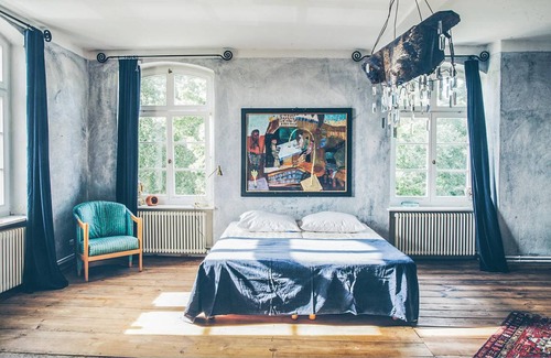 Friedland House | 800 m² House ∙ 9 bedrooms ∙ 20 guests