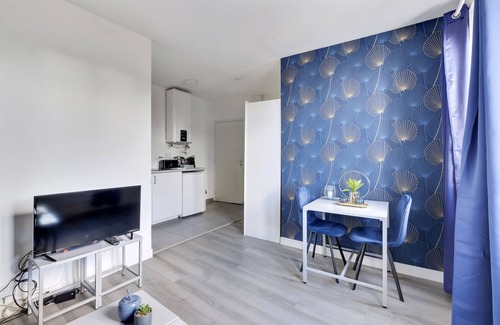 Bagnolet Apartment | 807 Suite Cosy - Superb Apartment