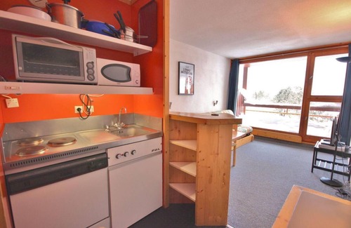 Arc-2000 Apartment | 80m from ski slopes, Ground floor, view mountain, balcony, tv, 28m², Les Arcs