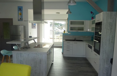Fecamp Apartment | 80m² apartment with south-facing terrace, sea and harbor view