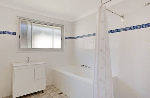 Kianga House | 81 Dalmeny Drive - Beach House