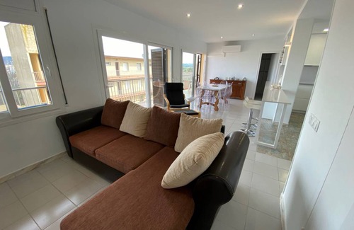 Mas Pinell Apartment | 81 m² Apartment ∙ 3 bedrooms ∙ 6 guests
