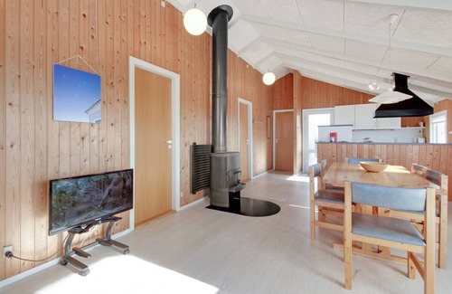 Bjerregard Strand House | 81 m² House ∙ 3 bedrooms ∙ 6 guests