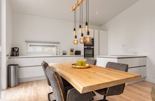 Wemeldinge House | 83 m² House ∙ 1 bedroom ∙ 4 guests