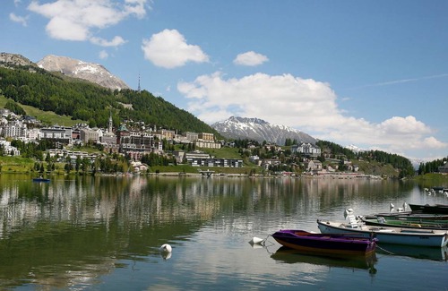 St. Moritz Apartment | 84 m² Apartment ∙ 2 bedrooms ∙ 4 guests