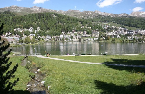 St. Moritz Apartment | 84 m² Apartment ∙ 2 bedrooms ∙ 4 guests