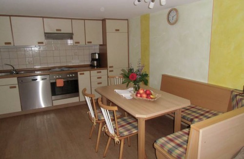 Oberharmersbach Apartment | 85 m² Apartment ∙ 2 bedrooms ∙ 4 guests