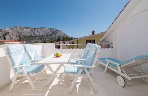 Omis Apartment | 85 m² Apartment ∙ 2 bedrooms ∙ 4 guests