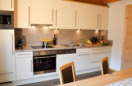 Kappl Apartment | 85 m² Apartment ∙ 3 bedrooms ∙ 7 guests