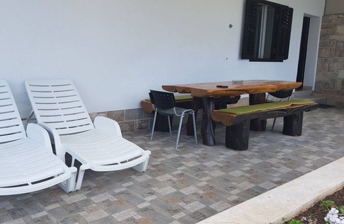 Bogomolje Apartment | 85 m² Apartment ∙ 3 bedrooms ∙ 7 guests