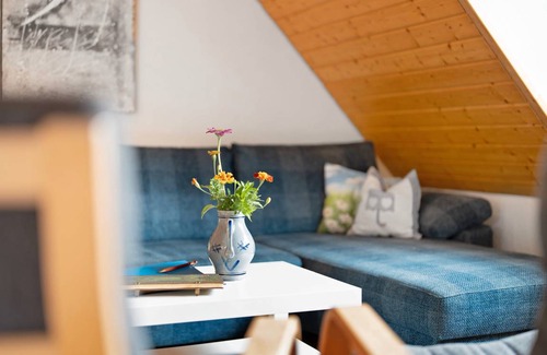 Kirchzarten Apartment | 85 m² Apartment ∙ 2 bedrooms ∙ 5 guests