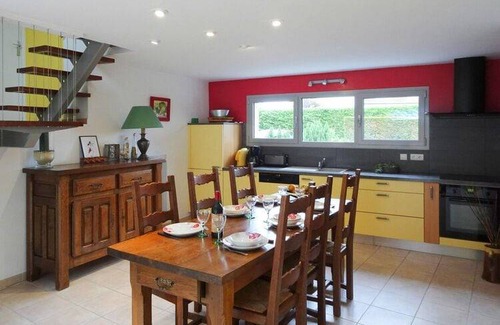 Saint-Martin de Brehal House | 85 m² House ∙ 2 bedrooms ∙ 4 guests