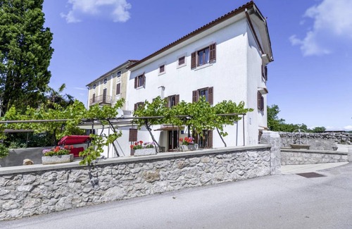 Tribulje House | 85 m² House ∙ 3 bedrooms ∙ 5 guests
