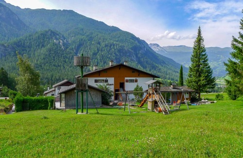 Surava Villa | 85 m² Villa ∙ 1 bedroom ∙ 6 guests