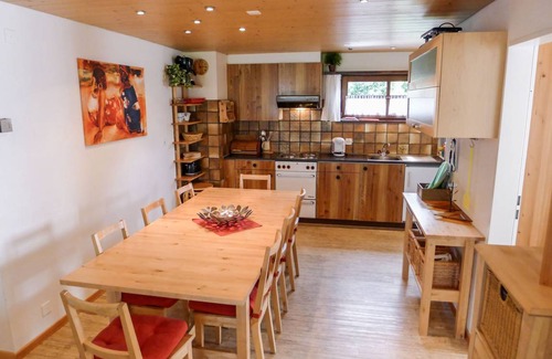 Surava Villa | 85 m² Villa ∙ 1 bedroom ∙ 6 guests