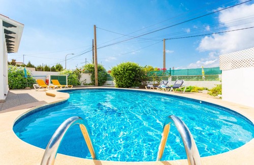 Alayor Villa | 85 m² Villa ∙ 2 bedrooms ∙ 4 guests