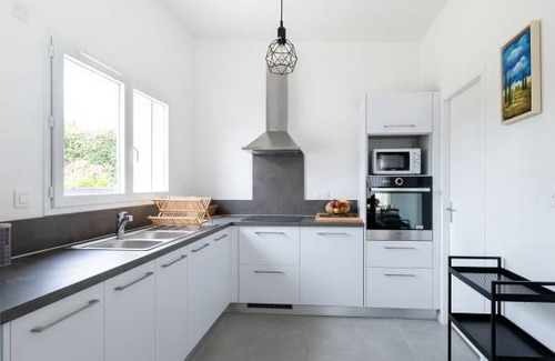 Ploubazlanec House | 87 m² House ∙ 3 bedrooms ∙ 4 guests
