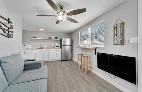 Tampa Apartment | 8820 Rocky Creek Drive Unit A