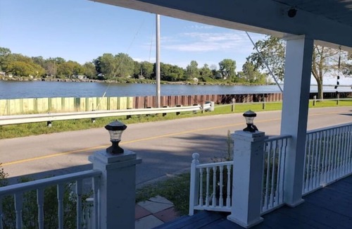 Dunnville Cottage | 898 Portmaitland Rd