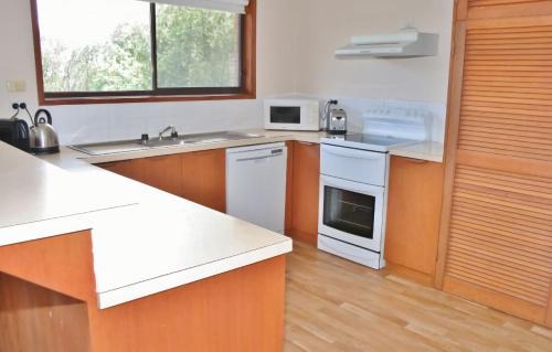 Pambula Beach House | 9 Culgoa Crescent, Pambula Beach