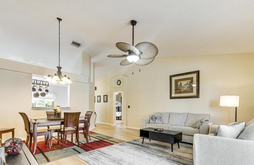 Port Saint Lucie House | 9 Mi to Clover Park Poolside Paradise!
