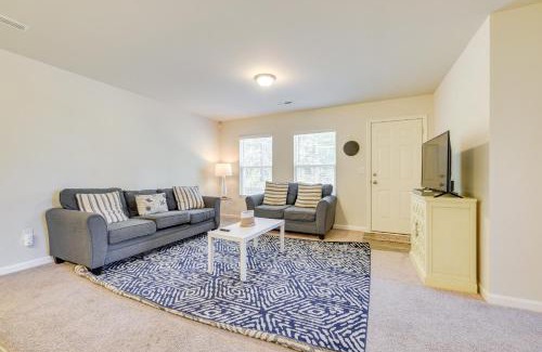 Sunset Beach House | 9 Mi to Shore Family-Friendly Sunset Beach Home