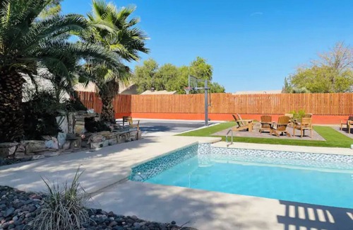 Enterprise Villa | 9 mins to Strip w Pool,Basketball,Firepit & Games