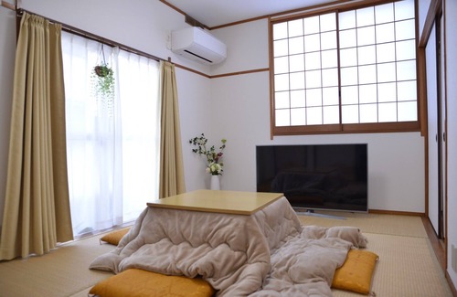 Minamikoiwa Apartment | 9 minutes on foot Calming and healing space Ja - Green House 101 / Edogawa-ku Tokyo