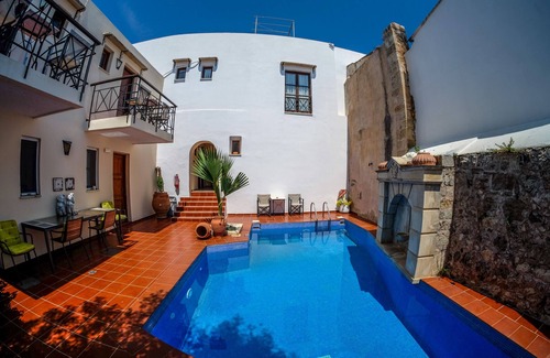 Atsipópoulon Apartment | 9 -Relaxing Holiday Home with Privacy & Freedom