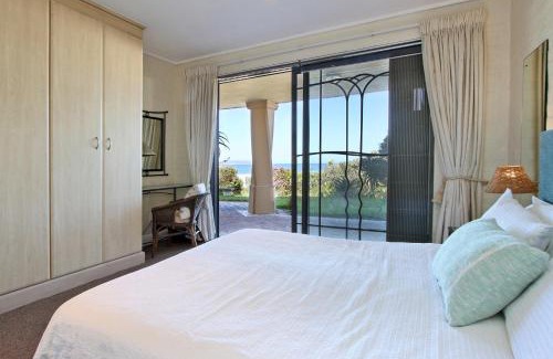 Scott Estate Apartment | 9 The Village
