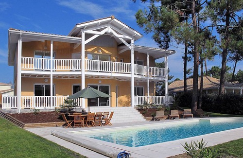 Lacanau-Ocean Other | 90 m² Accommodation ∙ 3 bedrooms ∙ 6 guests