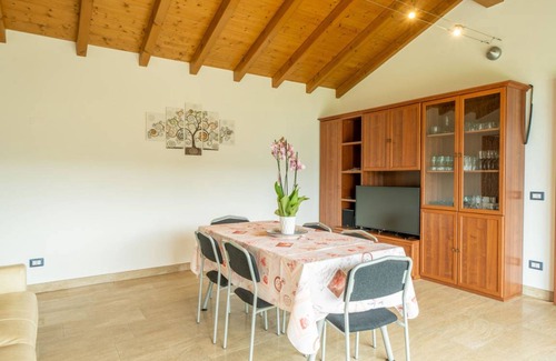 Castelveccana Apartment | 90 m² Apartment ∙ 2 bedrooms ∙ 4 guests