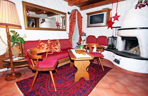 Pfons Apartment | 90 m² Apartment ∙ 1 bedroom ∙ 5 guests