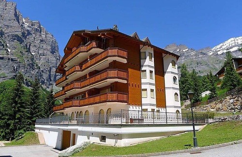 Leukerbad Apartment | 90 m² Apartment ∙ 1 bedroom ∙ 4 guests
