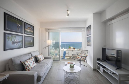 Larnaca Apartment | 90 m² Apartment ∙ 2 bedrooms ∙ 5 guests