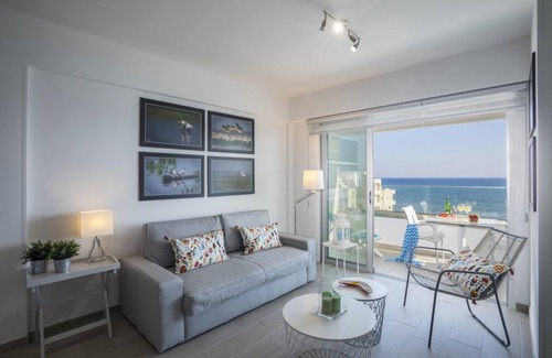 Larnaca Apartment | 90 m² Apartment ∙ 2 bedrooms ∙ 5 guests