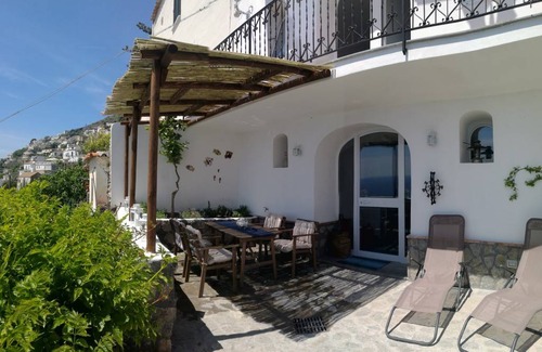 Praiano Apartment | 90 m² Apartment ∙ 2 bedrooms ∙ 4 guests