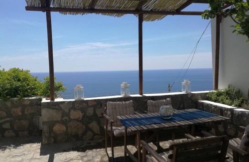 Praiano Apartment | 90 m² Apartment ∙ 2 bedrooms ∙ 4 guests