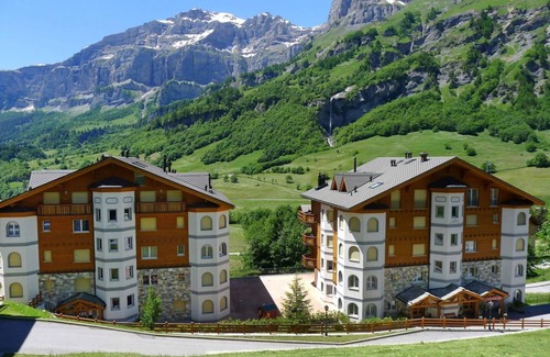 Leukerbad Apartment | 90 m² Apartment ∙ 2 bedrooms ∙ 4 guests