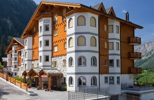 Leukerbad Apartment | 90 m² Apartment ∙ 2 bedrooms ∙ 4 guests