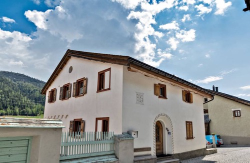 S-chanf Apartment | 90 m² Apartment ∙ 3 bedrooms ∙ 5 guests