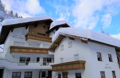 Kappl Apartment | 90 m² Apartment ∙ 3 bedrooms ∙ 6 guests