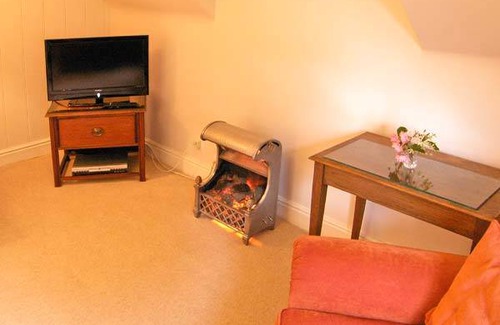 New Forest District Cottage | 90 m² Cottage ∙ 1 bedroom ∙ 2 guests