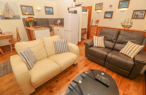 Gweek Cottage | 90 m² Cottage ∙ 1 bedroom ∙ 2 guests