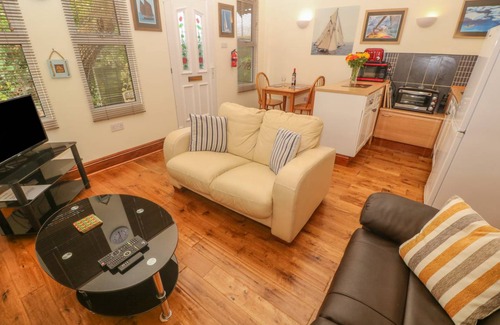 Gweek Cottage | 90 m² Cottage ∙ 1 bedroom ∙ 2 guests