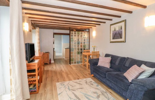 Templecombe Cottage | 90 m² Cottage ∙ 1 bedroom ∙ 2 guests