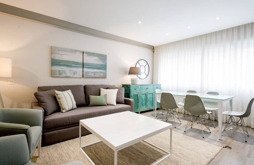 Plaza de Toros Vieja Apartment | 90 m² Apartment ∙ 3 bedrooms ∙ 8 guests