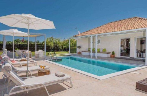 Vanato House | 90 m² House ∙ 2 bedrooms ∙ 4 guests