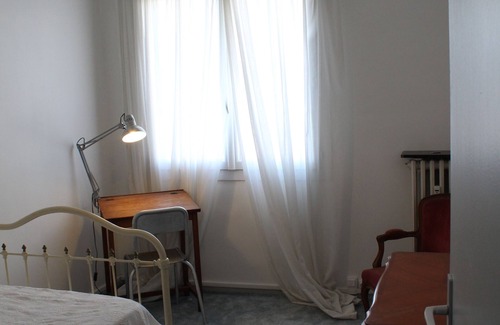 Quartier Administrations Apartment | 90 yrd² Lightfull Downtown Flat with Terrific View On Roman Monuments